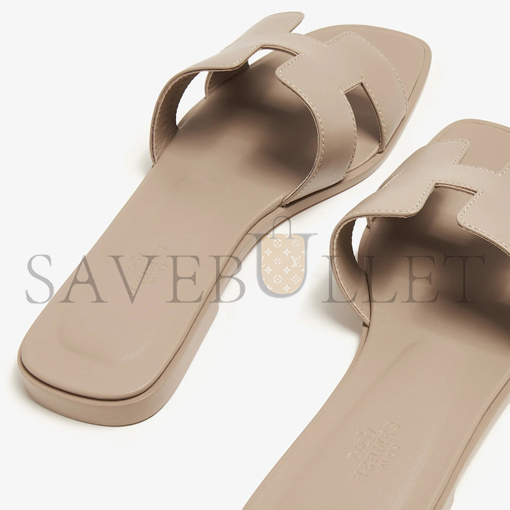 H**mes oran sandal h383z21578